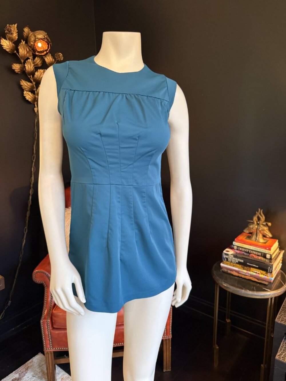 Privee Sleeveless Shift Shell Top Teal Blue Petite Sz 4-6